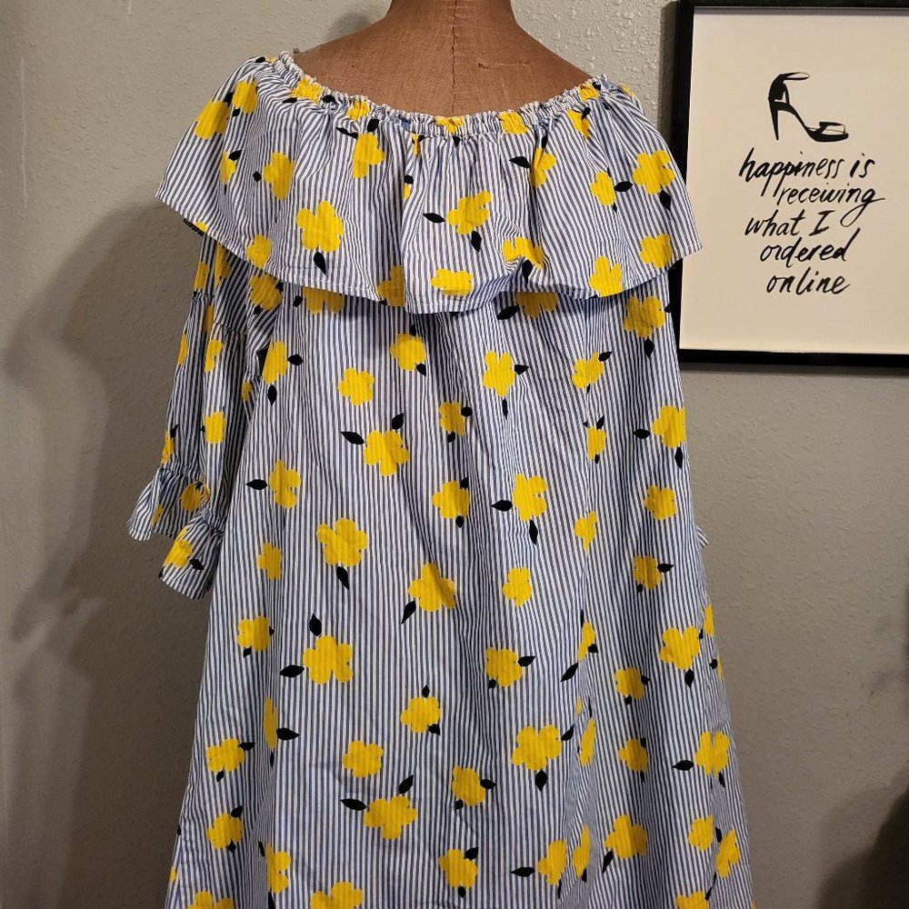 Crown & Ivy Striped Floral Flower Power Dress - Picture 3 of 10